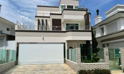 Casa com 3 quartos à venda em Pedra Branca, Palhoça 