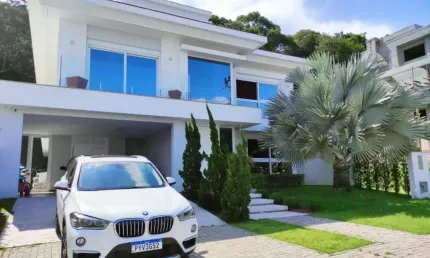 Casa com 4 quartos à venda em Pedra Branca, Palhoça 