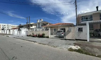 Casa com 2 quartos à venda em Nova Palhoça, Palhoça 