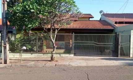 Casa com 1 quarto à venda no San Fernando, Londrina 