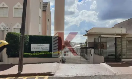 Apartamento com 3 quartos para alugar no Industrial, Londrina 