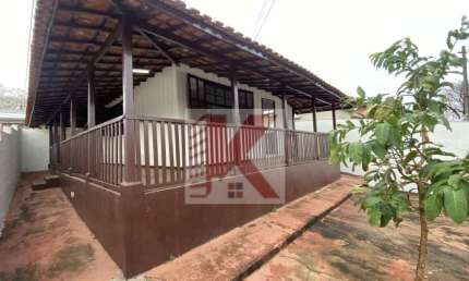 LOCAÇÃO R$1.000,00 CASA MADEIRA NO JARDIM AEROPORTO, JK / SANTOS DUMONT