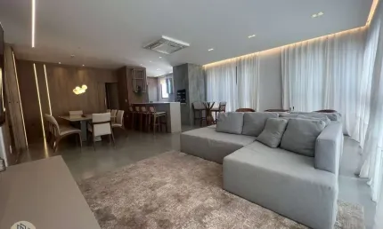 Apartamento com 4 quartos para alugar na Rua Eleutéria Maria Euzébia Caetano, 23, Pioneiros, Balneário Camboriú, 136 m2 por R$ 12.500