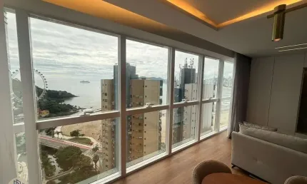 Apartamento com 3 quartos à venda na Rua Julieta Lins, 155, Pioneiros, Balneário Camboriú, 151 m2 por R$ 6.500.000