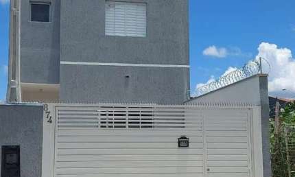 Sobrado para Venda em Mogi das Cruzes, Vila Pomar, 3 dormitórios, 1 suíte, 3 banheiros, 4 vagas