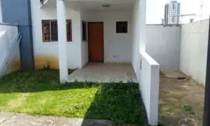 Sobrado em Condomínio para Venda em Mogi das Cruzes, Vila Lavínia