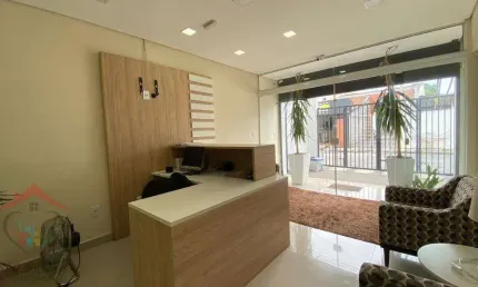 Prédio Comercial para Locação em Mogi das Cruzes, Centro, 4 banheiros, 2 vagas