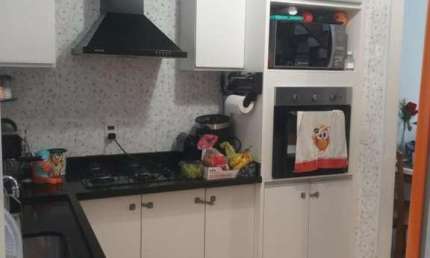 Sobrado em Condomínio para Venda em Mogi das Cruzes, Vila Caputera, 4 dormitórios, 1 suíte, 3 banheiros, 2 vagas