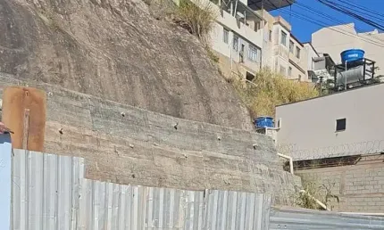 Terreno comercial à venda na Rua Benedito Pinto, 115, São Mateus, Juiz de Fora