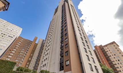 Apartamento no Bigorrilho de 2 quartos, com 71,48 m² - Ed. Sky