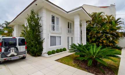 Casa com 4 quartos para alugar na Avenida Senador Salgado Filho, 5135, Uberaba, Curitiba