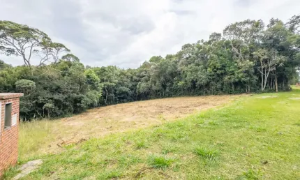 Terreno com 2.751,85m² em Pinhais/PR - Condomínio Verdespaço