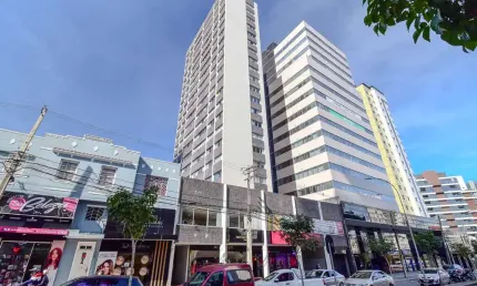 Apartamento com 3 quartos no bairro alto da glória, próximo ao estádio couto pereira.