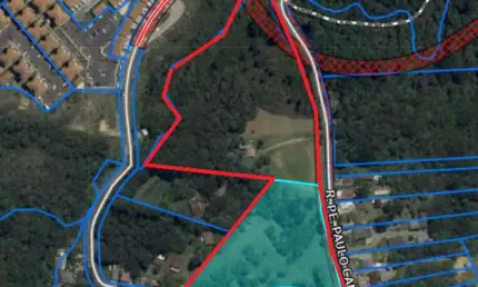 Terreno de 41.325,85 m² na Santa Cândida, próximo ao Colégio Estadual Cívico-Militar Getúlio Vargas
