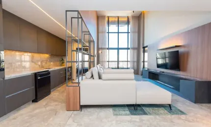 Apartamento com 2 quartos no bairro Batel, próximo a Praça do Japão