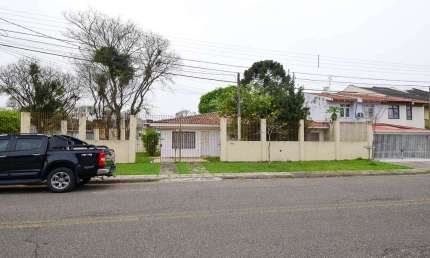 Casa Comercial no Jardim das Américas com 9 salas de 164,80m²