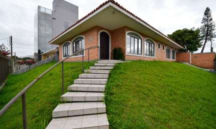 Casa com 3 quartos à venda na Rua Doutor Joaquim Ignácio Silveira da Motta, 90, Guabirotuba, Curitiba