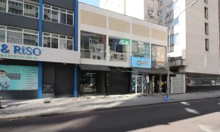 Ponto comercial com 4 salas para alugar na Rua Visconde de Nacar, 1217, Centro, Curitiba