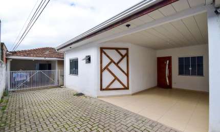 Casa com 3 quartos para alugar na Rua Jardim Olinda, 198, Sítio Cercado, Curitiba