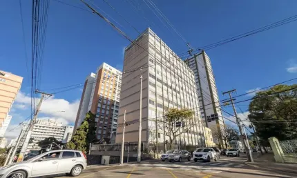 Apartamento com 3 quartos sendo 1 suíte no Alto da XV