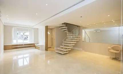 Casa com 3 quartos à venda na Rua Pedro Nicco, 320, Mossunguê, Curitiba