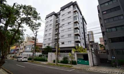 Apartamento no Centro com 1 quarto de 75,28m² - Edifício Century Hall