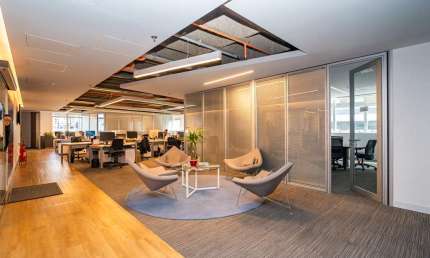 Conjunto Corporativo no Centro Cívico de 2.669,52m² - Centro Cívico