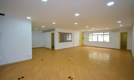 Conjunto Comercial no Centro com 130m² - Edifício Goiás