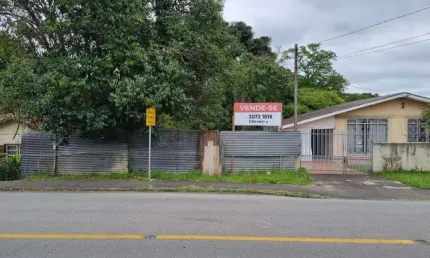 Terreno à venda na Rua Izidoro Chanoski, 43, Vista Alegre, Curitiba