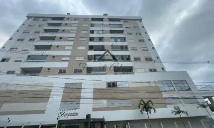 Apartamento a venda no bairro capoeiras em florianópolis/sc