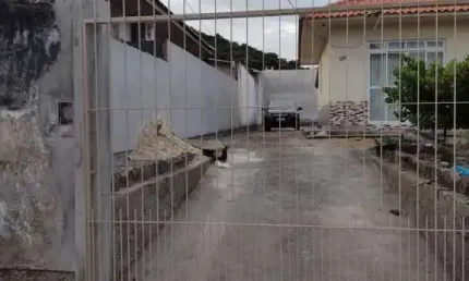Casa 02 dormitórios a venda no bairro forquilinhas em são josésc