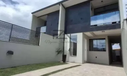 Sobrado a venda 03 dormitório no bairro forquilhas são josé sc
