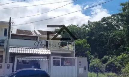 Sobrado para Venda em São José / SC no bairro Forquilhas