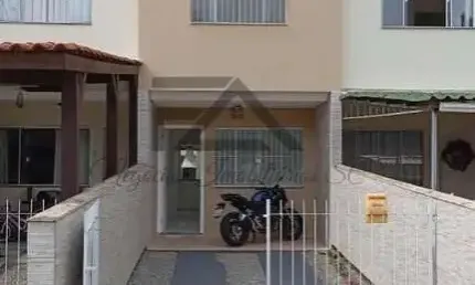 Sobrado para Venda em Palhoça / SC no bairro São Sebastião