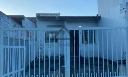 Casa para Venda em Palhoça, Bela Vista, 2 dormitórios, 1 banheiro, 2 vagas