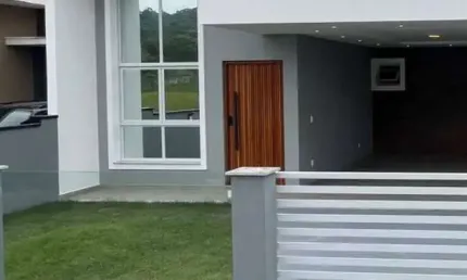 Casa a venda 03 dormitórios no bairro real forquilhas, cidade de são josé
