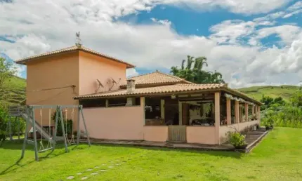 Fazenda à venda no Centro, Sumidouro 