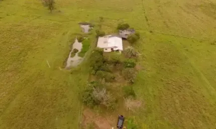 85380 CHÁCARA 9 HA CASA  POMAR LUZ TRIFÁSICA PLANA  IDEAL PARA ENERG FOTOVOLTAICA