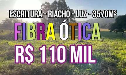 [117633 ]  CHÁCARA ESCRITURADA COM CÓRREGO, LUZ, FIBRA ÓTICA, VAN ESCOLAR, À 70M DO ASFALTO