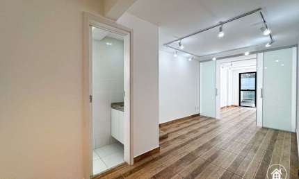 Sala comercial à venda, 41m2 por R$320.000 - Centro - Várzea, Teresópolis