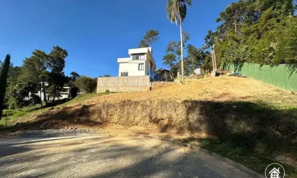 Terreno / Lote à Venda com 272m2 no Condomínio Tangarás na Posse em Teresópolis