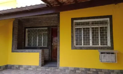 Casa na estrada do cabuçu; casa no centro de campo grande, rj
