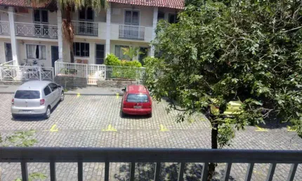 CASA EM CONDOMÍNIO/2 QUARTOS/ ESTRADA DO CABUÇU/500 METROS DO RIO DA PRATA/ ACEITA FINANCIAMENTO.