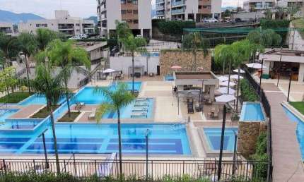 Apartamento no condomínio Contemporâneo com 2 quartos