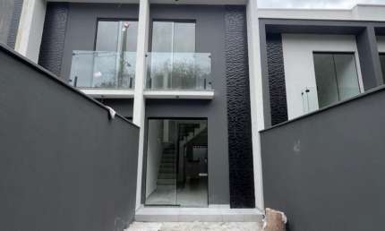 Casa próximo ao West Shopping; casa na Estrada da Posse