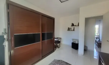Casa na Rio São Paulo; casa próximo ao West Shopping