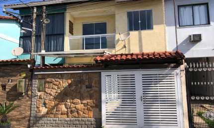 Casa com 2 quartos próximo ao West shopping; Casa dúplex na estrada da posse