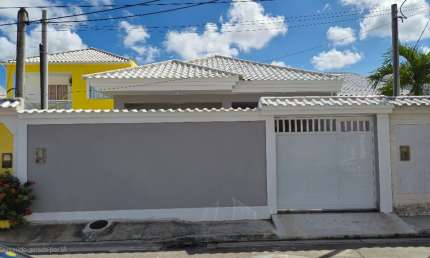 Casa linear de condomínio com 3 quartos; casa próximo ao Park shopping; Casa linear com 3 quartos na estrada do Magarça
