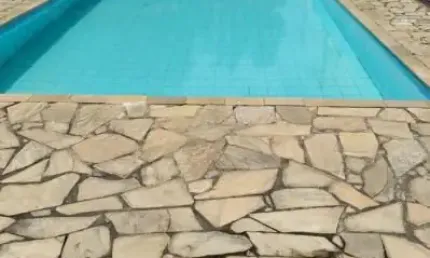 Casa de 2 quartos em condomínio próxima ao West shopping