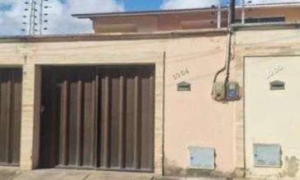 Imóvel para venda tem 94 metros quadrados com 3 quartos em Maraponga - Fortaleza - CE